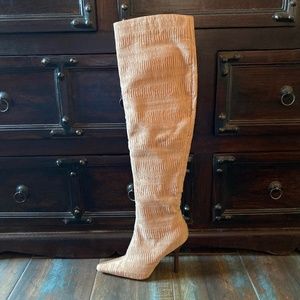 GUCCI over the knee leather lined fabric salmon/pink/beige stiletto heel